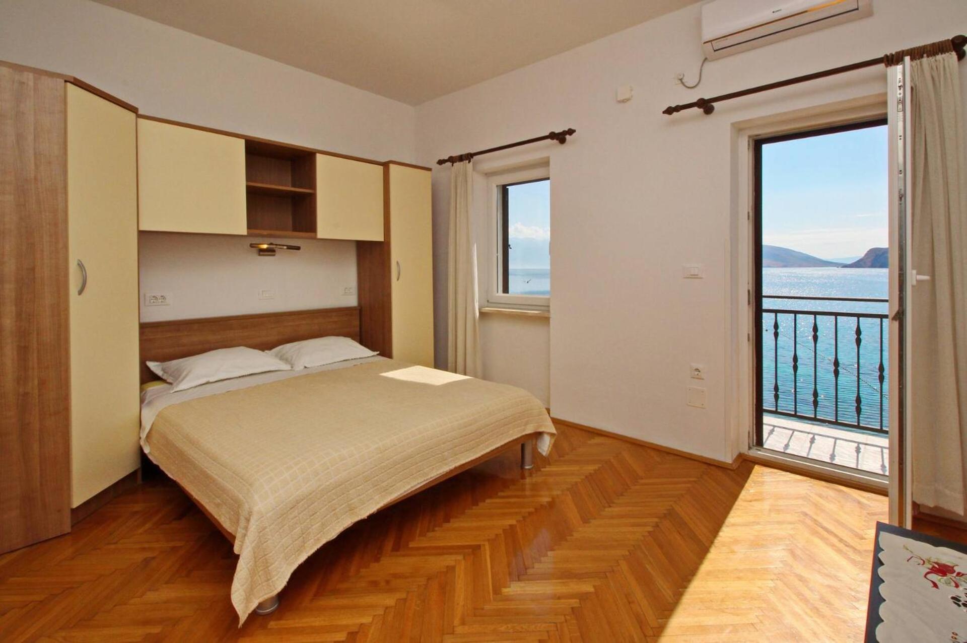 Studio Mihovil Baška Exteriör bild